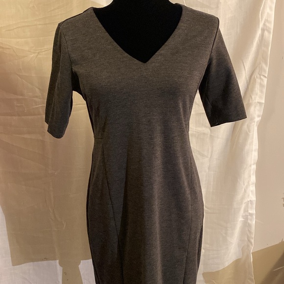 Gray Shift Dress by GAP - Picture 3 of 8